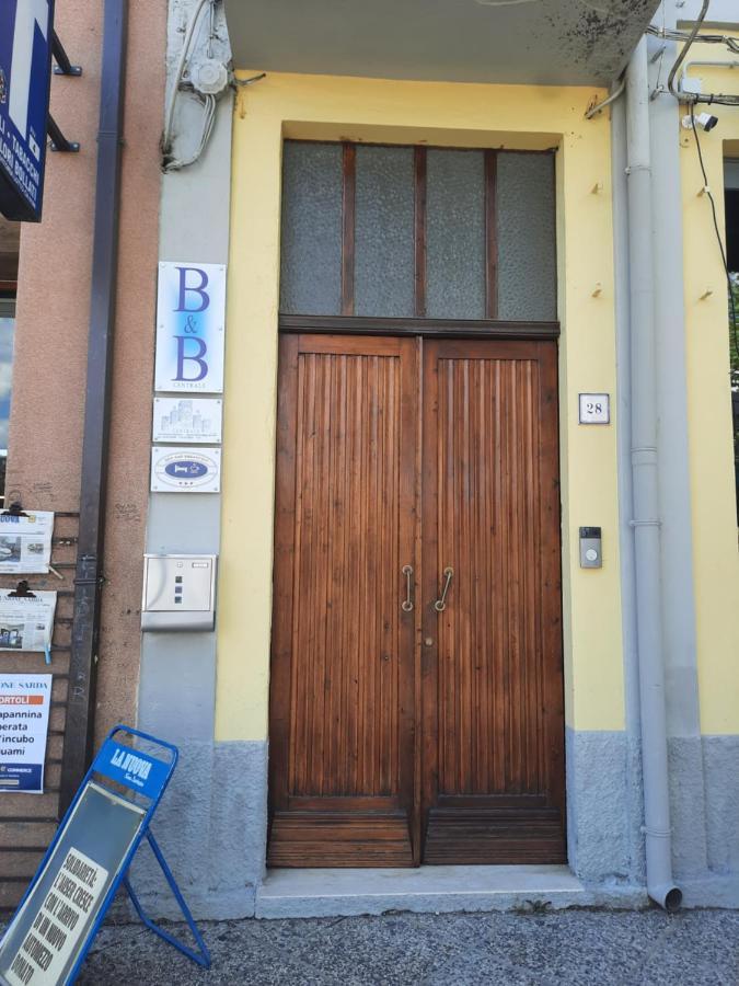 B&B Centrale 托尔托利 外观 照片